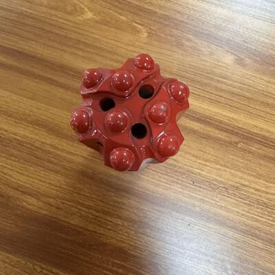 45mm R32 Gewindebohrkrone für geologische Erkundung, Brunnenbohrung